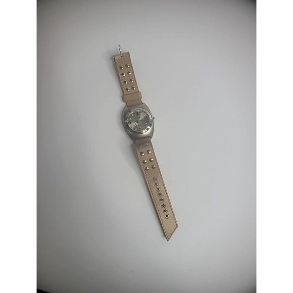 Vintage No Boundaries Wristwatch Watch Womens Silver Tone Brown Studded Strap - Picture 10 of 10